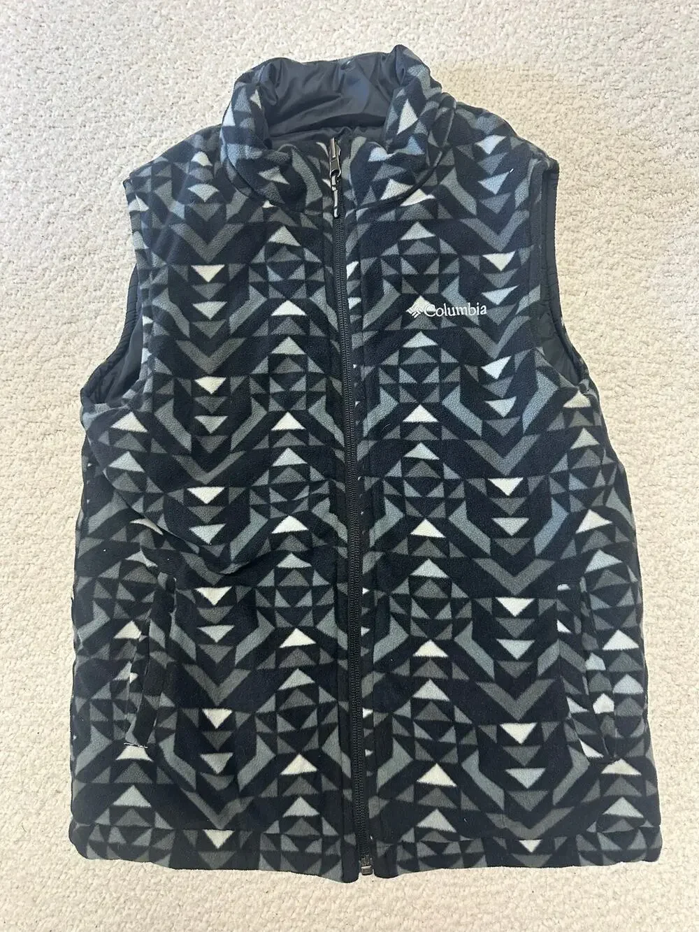 Columbia Boys Reversible Vest Medium